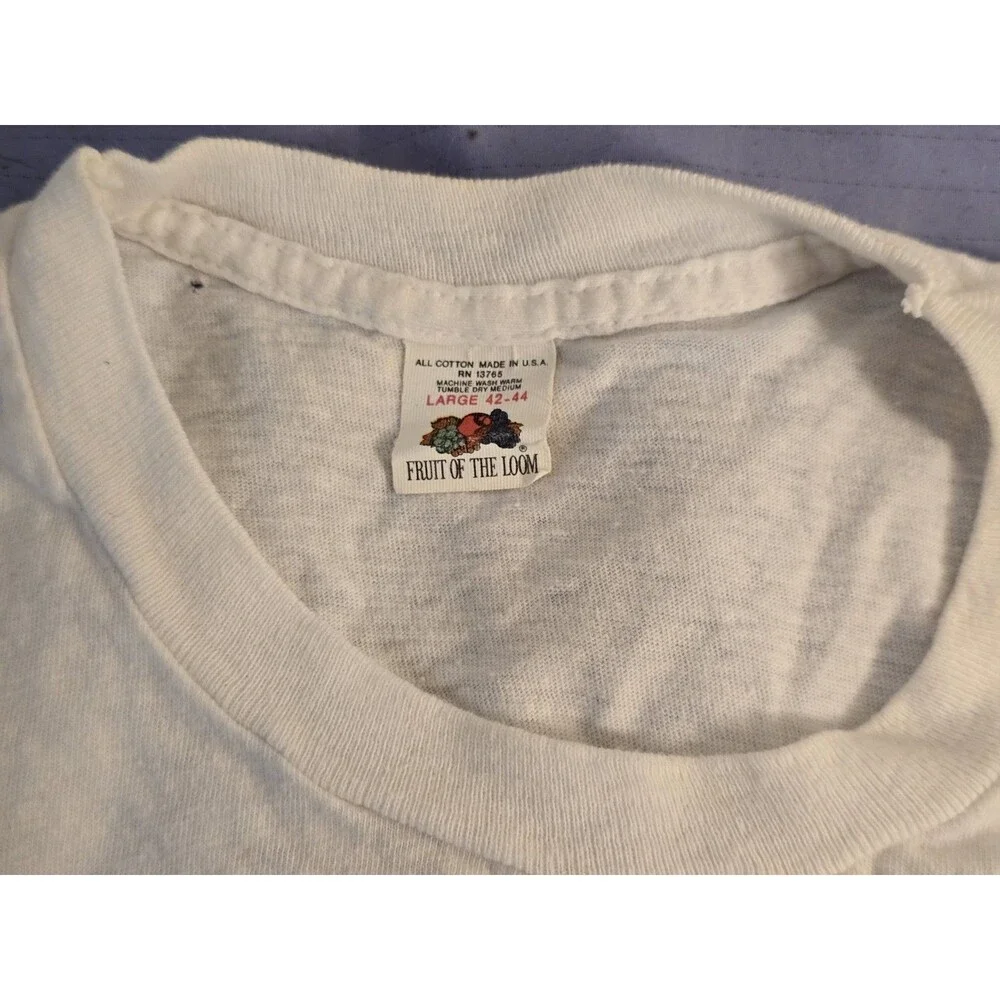 Vintage 90s John Lennon T-Shirt Graphic Give Peace A Chance USA Made Fruit Loom - Picture 7 of 16